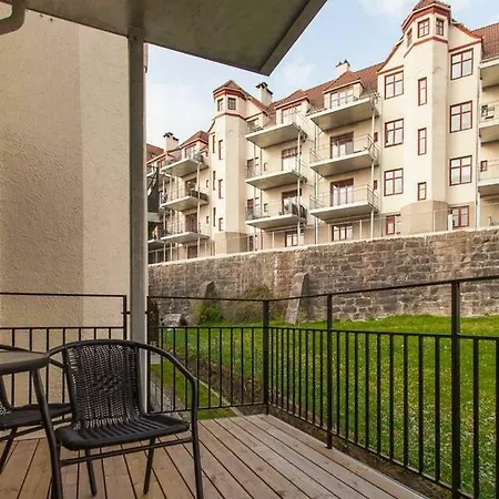 High End 2br In Good Location! شقة *