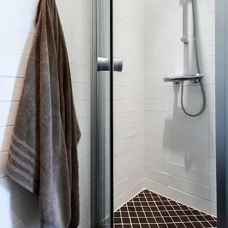شقة High End 2br In Good Location!