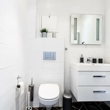 شقة High End 2br In Good Location! برغن